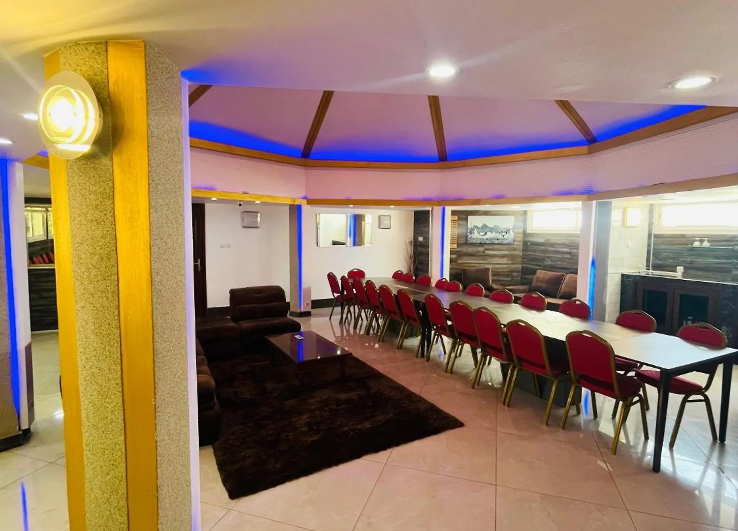 Hotel Darou Khoudoss Dakar 0*,